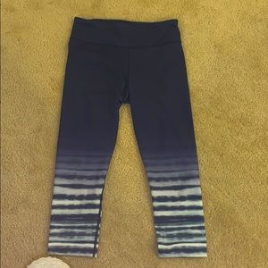 Under Armor 3/4 Length Leggings